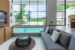 Tropical Villa near Canggu with Rice Field Views - 4