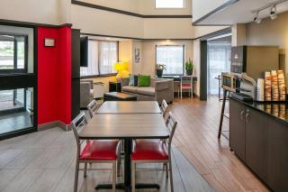 Comfort Inn Sydney - Cape Breton - 6