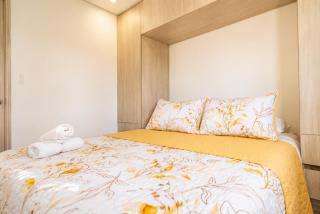 Golden Breeze, Seaview, Old town & Pool - 3