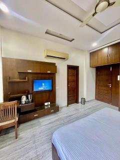 ZenRoofs-3 BHK Bungalow - 4