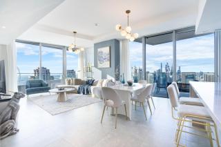 Central Lux Home with Stunning Views - 0