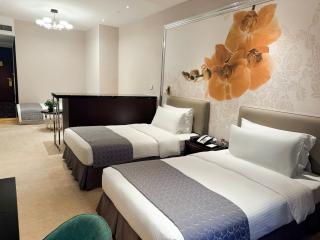 Grand Emperor Hotel - 6