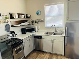 Luxury Tiny House on 1 acre near Zion & St George - 7