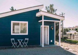 Luxury Tiny House on 1 acre near Zion & St George - 3