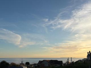Beautiful Caravan Sleeps 6 views of Lundy Island - 3