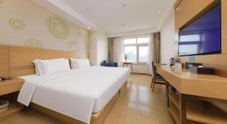 GreenTree Inn Zhangjiagang Yangshe Old Street Stadium - 1