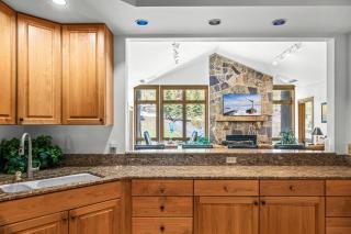 RMR: Cody House D Condo in Teton Village - 3