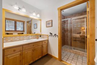 RMR: Three Bear Tracks Home in Teton Village - 4