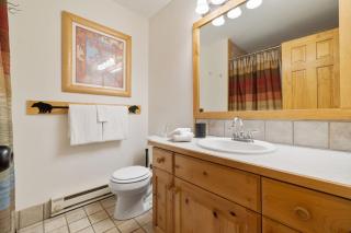 RMR: Three Bear Tracks Home in Teton Village - 1