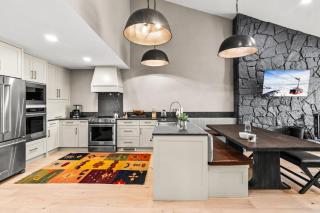 RMR: Four Seasons I Unit 6 Condo in Teton Village - 5