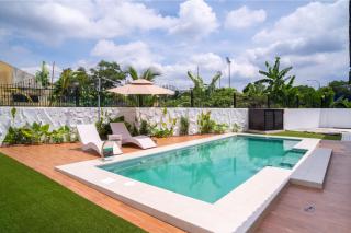 Bali Style Pool Villa at Delima near JB Mount Austin by NEO - 2