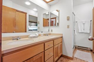 RMR: Ringer House in Teton Village - 4
