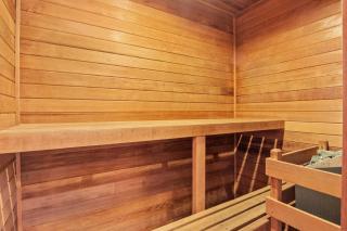 RMR: Ringer House in Teton Village - 1