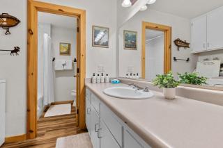 RMR: Cedars 1412 Condo in The AspensWilson WY - 3
