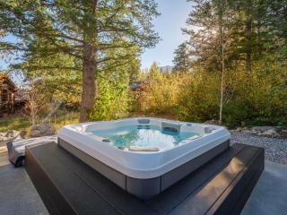 RMR: Montreux House in Teton Village - 5