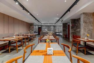 Yitel Hotel Shanghai Hongqiao Linkong Industrial Park Songhong Road Metro Station - 5