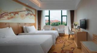 Vienna Classic Hotel Zhangzhou Longchi Center - 5