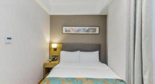 Home Inn Plus Shanghai Middle Ring Jinshajiang Road Fengzhuang Metro Station - 2