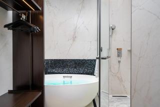 Q.pavilion hotel - 1