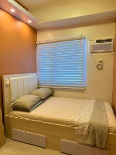 Spacious 2BR Near SM Novaliches 3 Beds with WIFI - 6