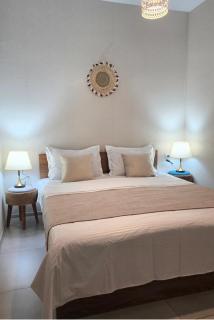 Luxury Cottage Resort - 9