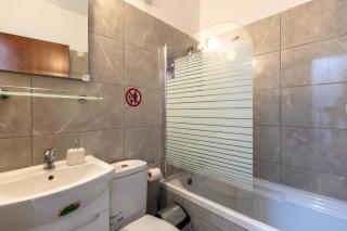Mia 1-BR Apartment & Balcony in Larnaca - Larnaca - 1