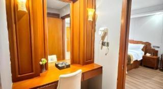 Shenzhen Bao Yue Hotel - 1