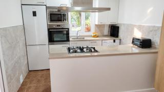 Spacious House with Garden in Touro – Family-Friendly - 6