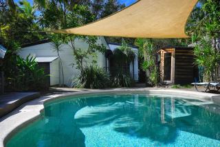 3BR Pool, Rainforest & Beach - Yaroomba Hideaway - 0