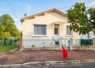 Appartement agréable à Jonzac de 35 m² avec parking privé - 0
