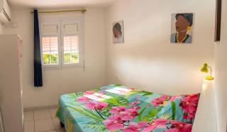 Appartement élégant à Sainte-Marie, jacuzzi, 76 m² - 5