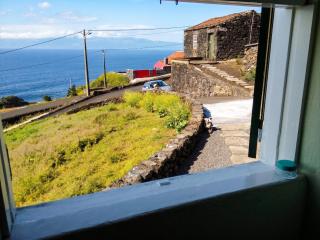 House with sea view in Santo Amaro, 212 sq m, terrace - 2