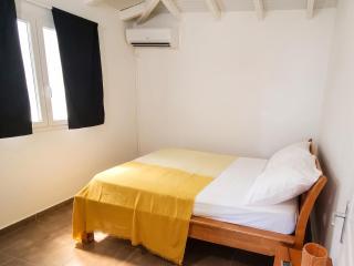 Appartement charmant à Sainte-Rose avec terrasse et jardin – 65 m² - 1