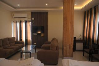 Hotel O Marina Manor - 4