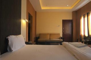 Hotel O Marina Manor - 0