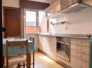 Welcoming Apartment in A Coruña, 90 m², Balcony - Serres - 7