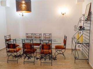 Chic Apartment in Casablanca with Shared Pool - 100 sqm - 8