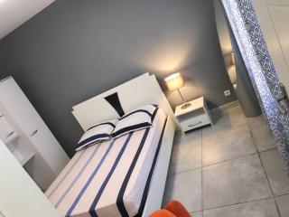 Maison charmante à Saint-Louis + Jacuzzi - 9