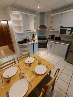 Kuressaare Stays Parkside Family Apartment - 2