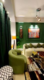 Private 2Bhk Apartment With balcony -Ac-Wifi - 9
