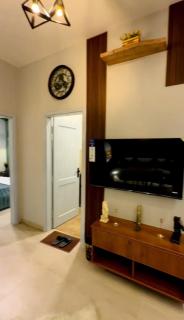 Private 2Bhk Apartment With balcony -Ac-Wifi - 7