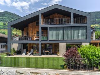 Apartment in Bramberg am Wildkogel with balcony - 3