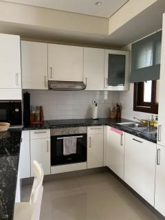 Cozy and Stylish 1BR Retreat Perfect for Short Stay - 6