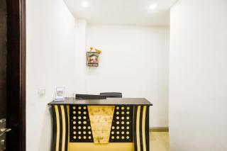 Hotel O Loyd Home - 8