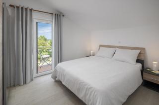 Apartment Complex Vetrina-Shared Pool - Nova Vas - 6