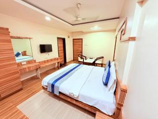 Hotel Praveen International - 1
