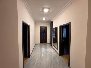 Home in Aygavan - 8