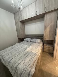 Heart of Batumi 2BR Modern & Stylish 2-6 guests - 9