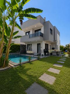 Villa Oyster Park Heated Pool Villa - 0