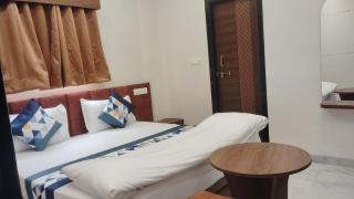 Hotel G17 Dhamnod - 7